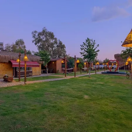 Nirvana Beach Club Bungalow Гостевой дом Фетхие