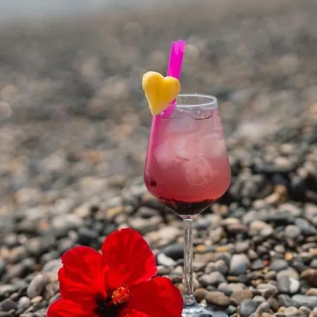 Гостевой дом Nirvana Beach Club Bungalow Фетхие